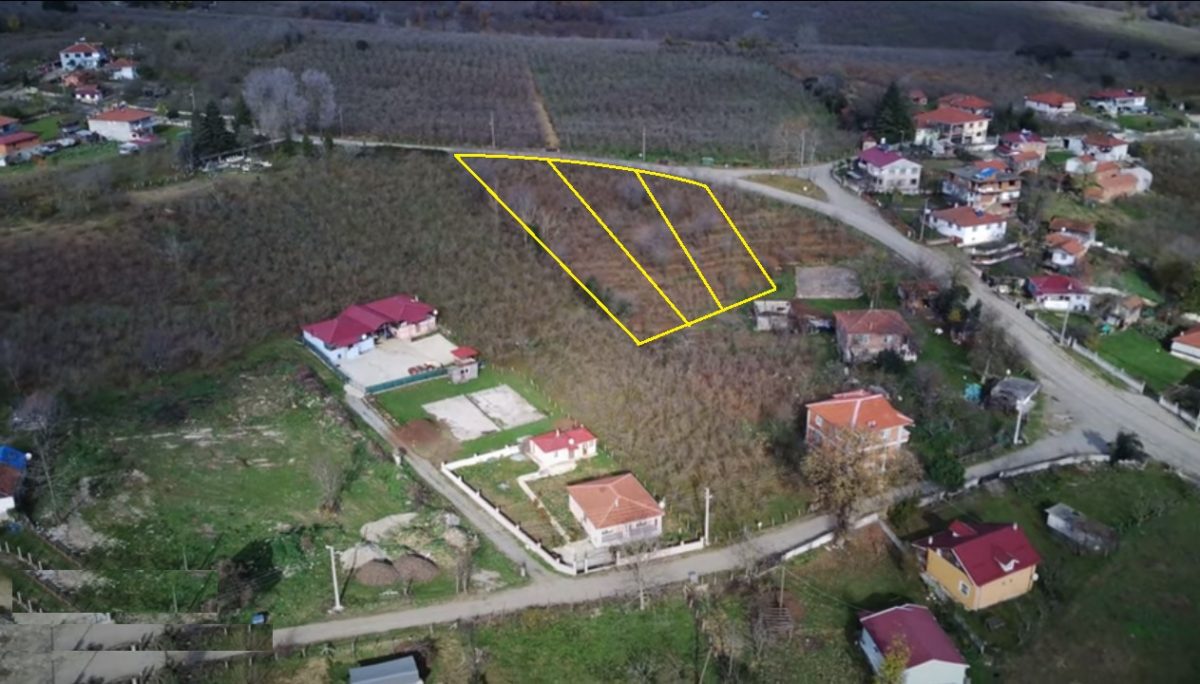KÖY İÇİNDE MÜSTAKİL TAPULU İMARLI PARSELLER