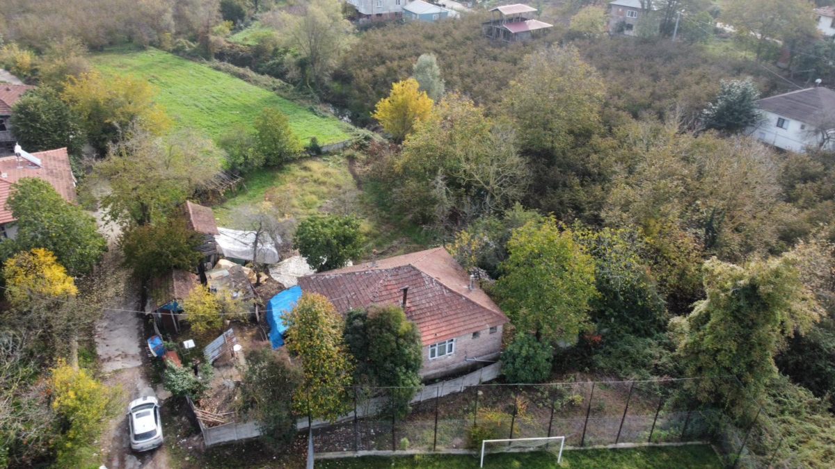 KOCAALİDE 1149 M2 MÜSTAKİL EV VE ARSASI
