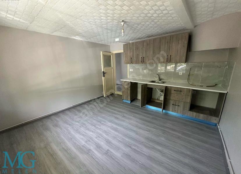 ÇARŞI MERKEZE YAKIN BAHÇELİ KİRALIK DAİRE