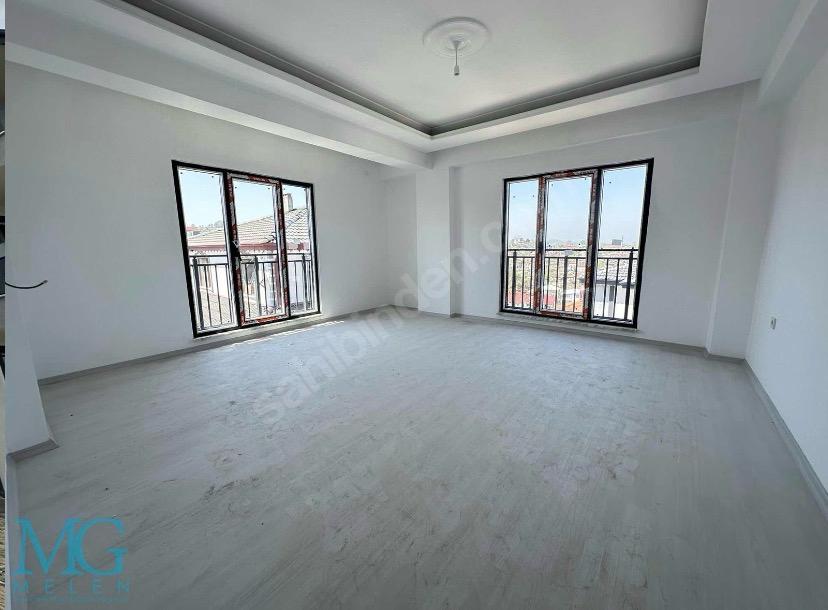 KOCAALİ ÇARŞI MERKEZE YAKIN DENİZ MANZARALI SIFIR 2+1 DAİRE