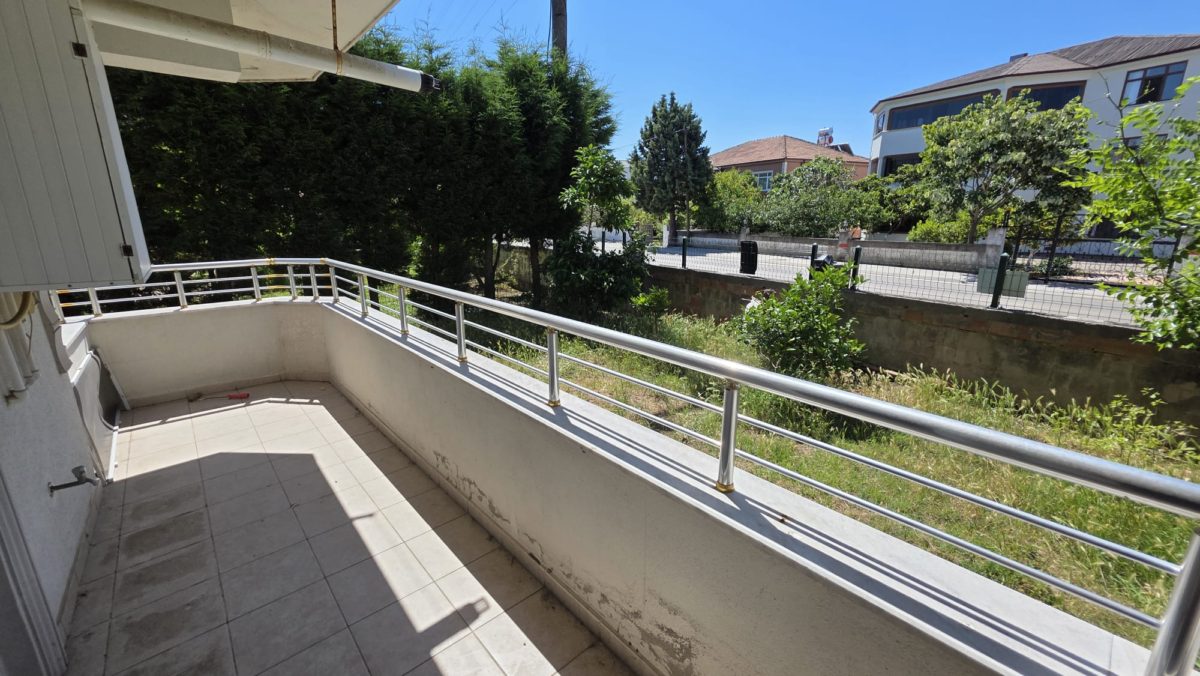 KARASU YENİ MAHALLEDE BAHÇE KATI ŞİRİN 2+1 DAİRE