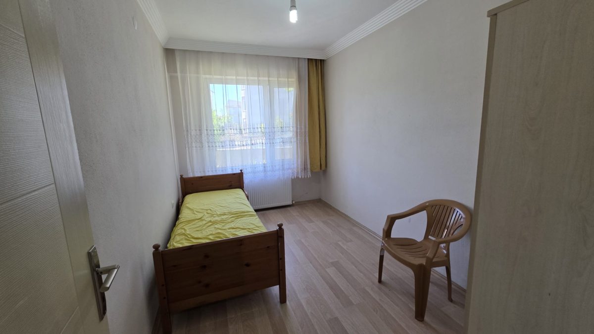 KARASU YENİ MAHALLEDE BAHÇE KATI ŞİRİN 2+1 DAİRE
