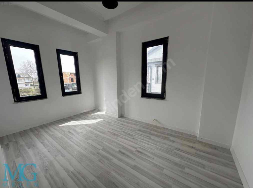 209 M² ARSA İÇERİSİNDE TAM MÜSTAKİL BAHÇELİ VİLLA FIRSATI