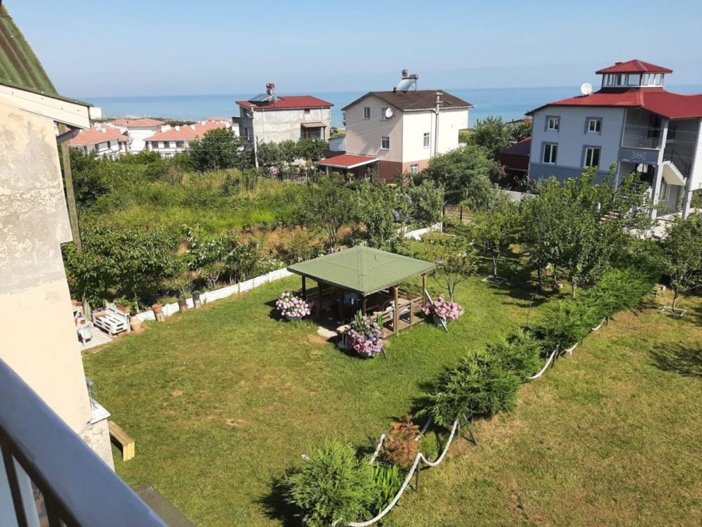 KÖY İÇİNDE DENİZ MANZARALI KİRALIK MÜSTAKİL DUBLEKS