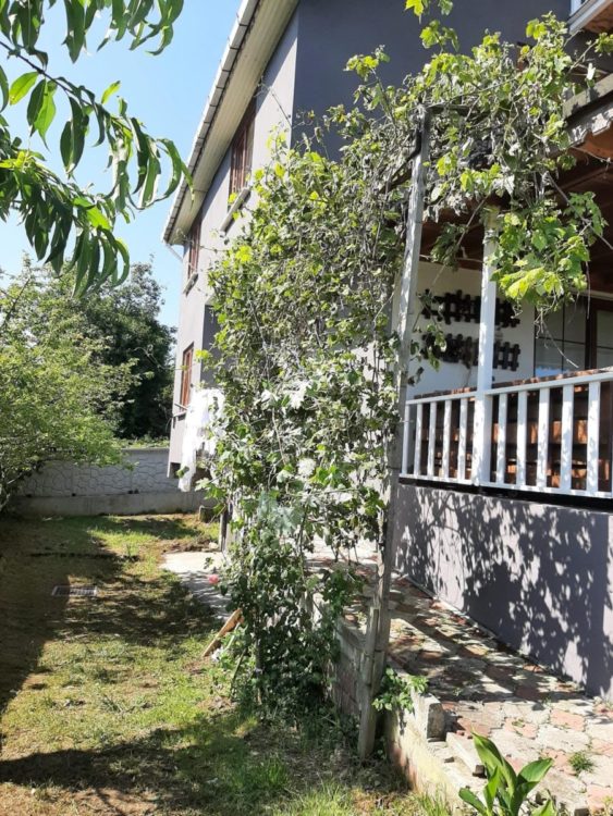 KÖY İÇİNDE DENİZ MANZARALI KİRALIK MÜSTAKİL DUBLEKS
